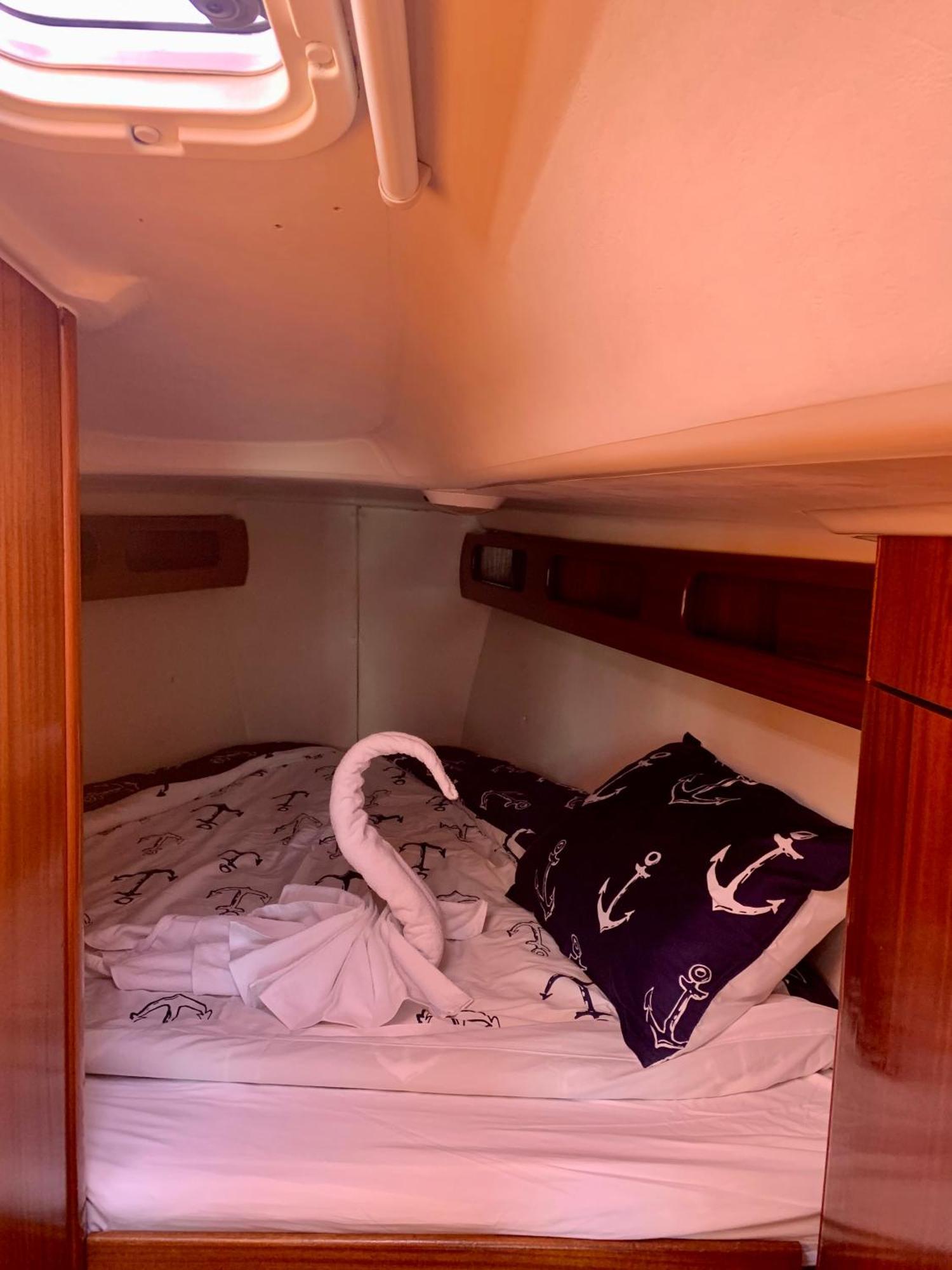 Botel Sleep Aboard A Beautiful Sailboat In